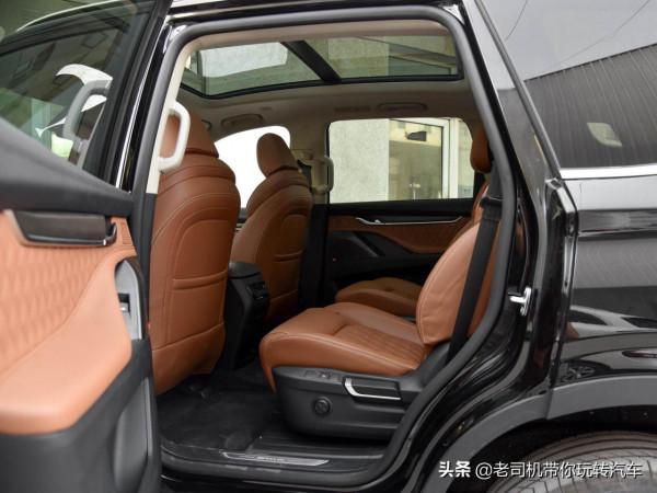 大7座高底盤硬實力四驅,越野車範十足的SUV,實拍D90 Pro 大7座高底盤硬實力四驅,越野車範十足的SUV,實拍D90 Pro