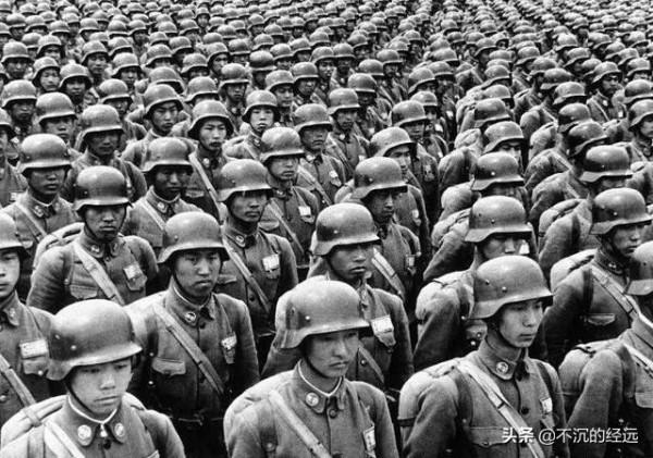 名不符實的德械師,其實沒多少德國武器,和真正的德國師差距更大 名不符實的德械師,其實沒多少德國武器,和真正的德國師差距更大