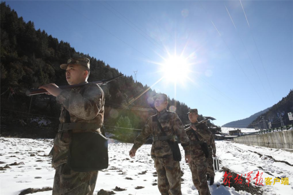 新春走軍營 &vert; 青春堅守&CenterDot;踏雪保通築忠誠