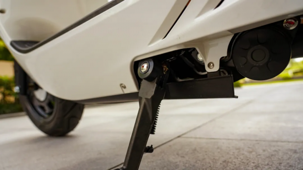 13980元，150復古踏板新格局 維多利亞 Sixties 150i靜態評測