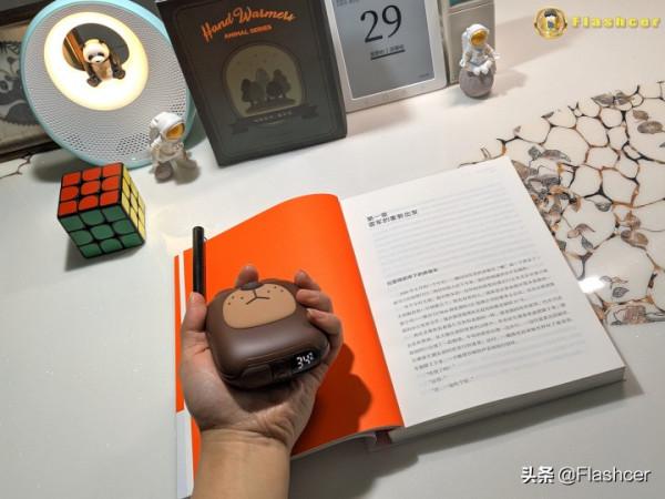 智慧3檔溫控雙面發熱,10000mAh電量,素樂質造N17暖手充電寶體驗 智慧3檔溫控雙面發熱,10000mAh電量,素樂質造N17暖手充電寶體驗