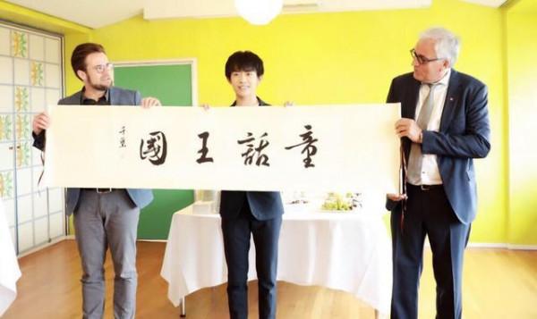 “00後”究極狠人易烊千璽,從出生就開始韜光養晦,一成年便登頂 “00後”究極狠人易烊千璽,從出生就開始韜光養晦,一成年便登頂