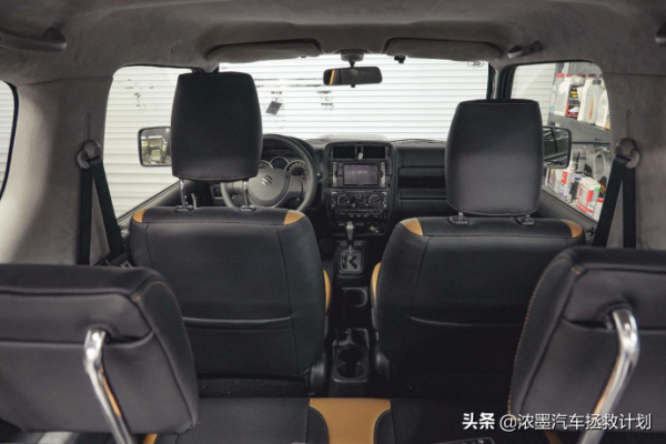 「可愛小車」整備一臺袖珍小車鈴木吉姆尼，有型才能釋放你的個性