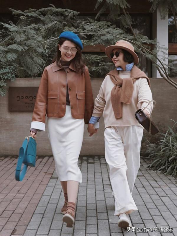 今秋流行一種新褲子,叫“過膝不過踝”,五六十歲的女人穿好時髦 今秋流行一種新褲子,叫“過膝不過踝”,五六十歲的女人穿好時髦