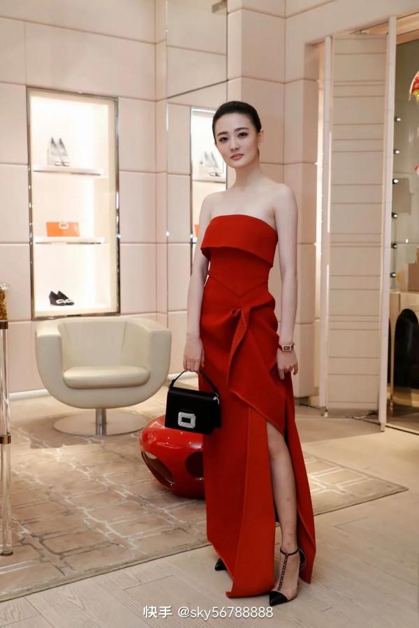 美美的徐璐愛了