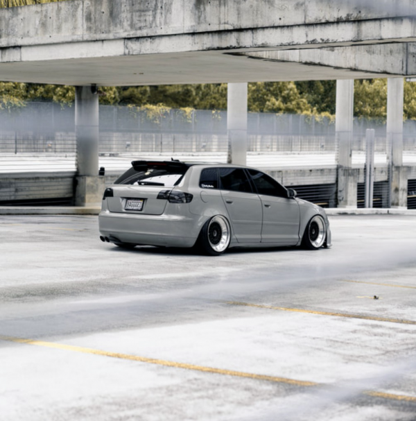 金屬狂潮：一輛真的在閃閃發光的奧迪A3