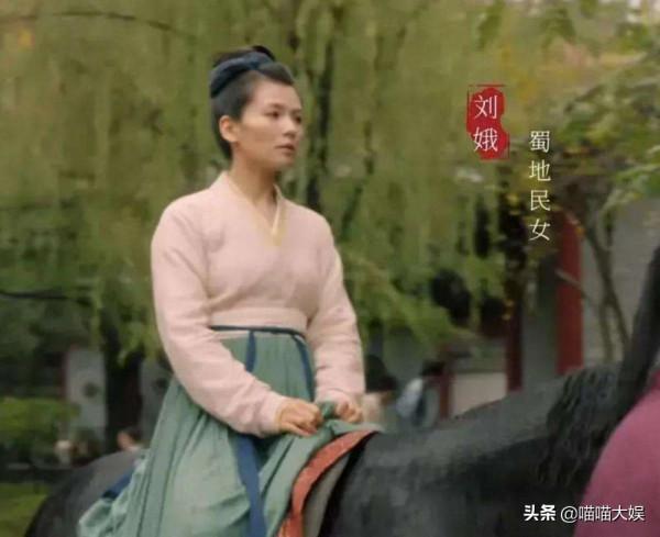 80後演13歲，40多歲演少女，眼神猥瑣、滿臉褶子，尬演&OpenCurlyDoubleQuote;少年感&rdquo;