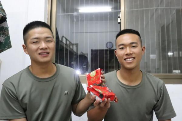 新兵入營已10天,他們表現怎麼樣? 新兵入營已10天,他們表現怎麼樣?