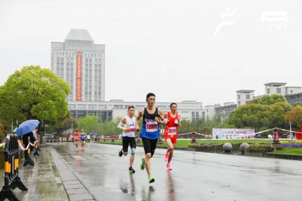 跑步戴耳機的那些事 跑步戴耳機的那些事