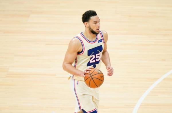 三訊息！籃網官宣簽約達成，曝火箭1換2交易狀元方案，湖人喜訊