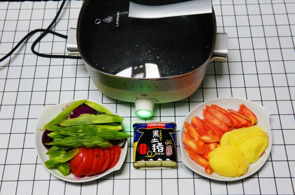 輕鬆控溫,全家共享:利仁多功能分體式電火鍋體驗 輕鬆控溫,全家共享:利仁多功能分體式電火鍋體驗