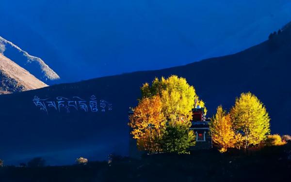 9月去正好！適合小住幾日的8座絕美古鎮，人少景美，清幽安逸