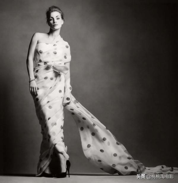 組圖：“勞模姐”傑西卡·查斯坦手握三部作品，笑傲頒獎季