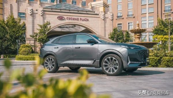 科幻外表下隱藏了哪些實力？試駕體驗長安UNI-K