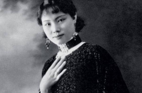 福芝芳16歲嫁給梅蘭芳，對大夫人畢恭畢敬，為何偏偏容不下孟小冬