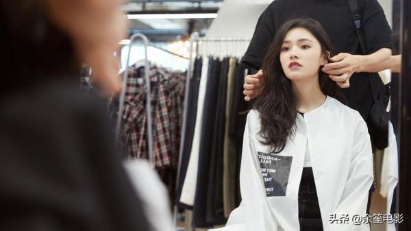 從“鄉土模特”到躋身一線，林允是如何一路逆襲的？