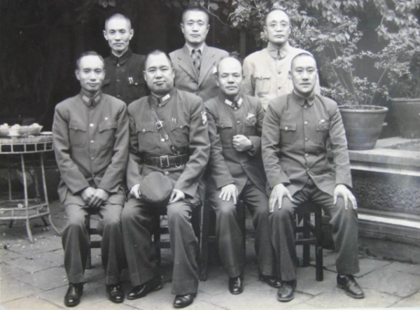 1955年將軍以上授銜，有多少黃埔生？毛主席：蔣校長要生氣嘍