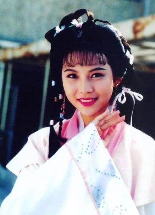 蔡少芬19歲,蔣勤勤19歲,林心如19歲,陳德容19歲,誰最美? 蔡少芬19歲,蔣勤勤19歲,林心如19歲,陳德容19歲,誰最美?