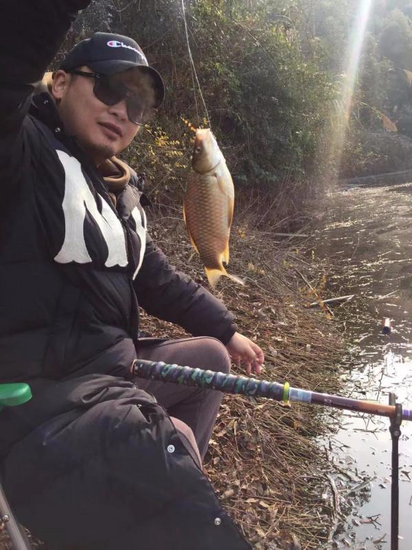 野奢不被鄙視？問問那些愛釣魚的老孩子們，他們有活蹦亂跳的經驗