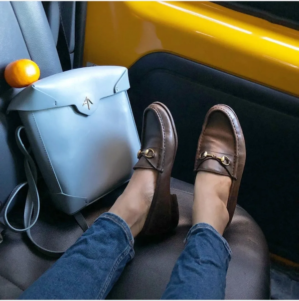 你的包包該換了!這4款揹出去就被誇時髦 你的包包該換了!這4款揹出去就被誇時髦