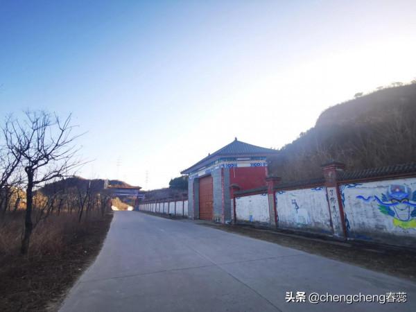 房山石花洞鳥語林環穿