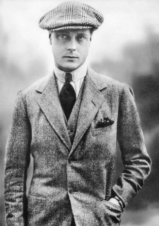 女王母親的心酸往事：想嫁哥哥卻嫁了弟弟，被口吃的國王丈夫家暴