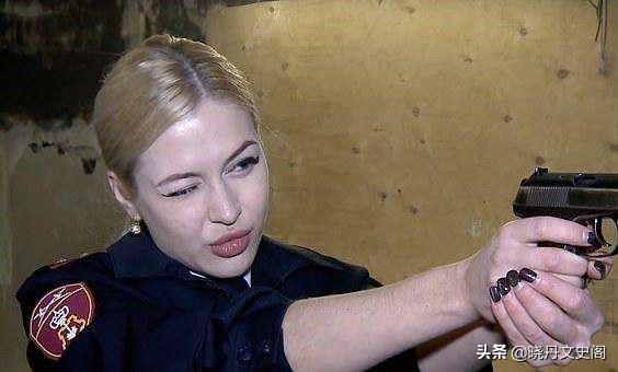 安倍貼身女保鏢：殺人0.2秒，赤手擊敗10名壯漢，護兩任首相周全