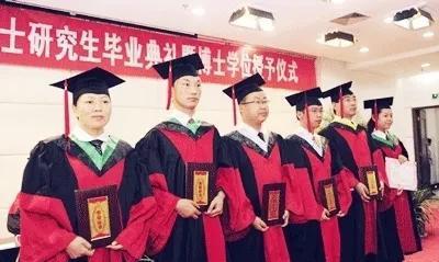 一群博士“降維打擊”,爭當中學老師,能讓中考、高考變簡單嗎? 一群博士“降維打擊”,爭當中學老師,能讓中考、高考變簡單嗎?