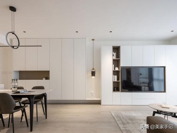 深圳屋主家中的高階場面:堅持打滿櫃子,效果不是一般的大氣實用 深圳屋主家中的高階場面:堅持打滿櫃子,效果不是一般的大氣實用