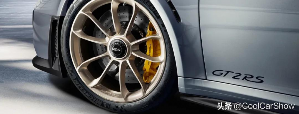 峰值溫度1200度的剎車是種什麼體驗？