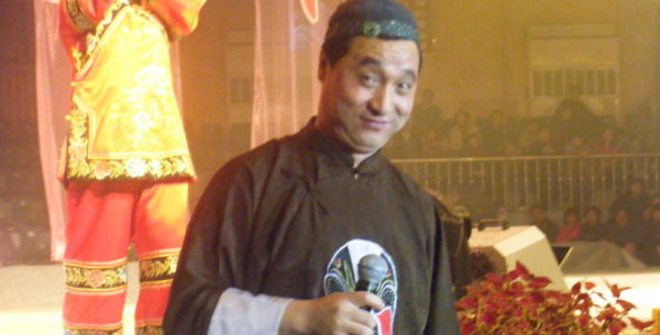 為了一個“傻子”,趙本山與央視主持人鬧翻,張小飛到底是什麼人 為了一個“傻子”,趙本山與央視主持人鬧翻,張小飛到底是什麼人