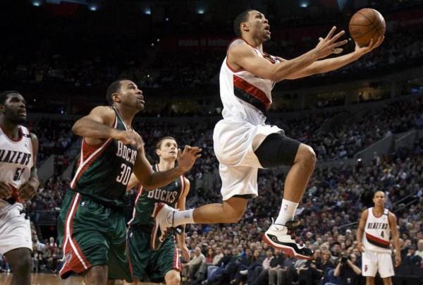 生涯僅6個賽季，卻征服一眾球星！“黃曼巴”布蘭登-羅伊去哪了