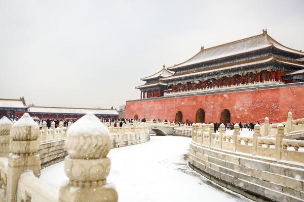 讀易中天《朱明王朝》：集權的枷鎖由誰而造