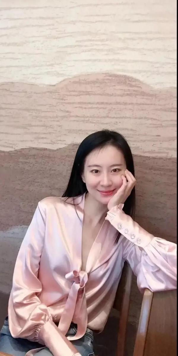 王樂君，娛樂圈中的一縷清風