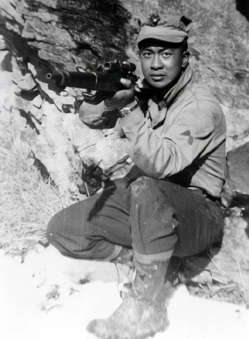 抗美援朝，華夏兒女英雄壯烈，為何那個&OpenCurlyDoubleQuote;中國人&rdquo;卻被稱作孽子？