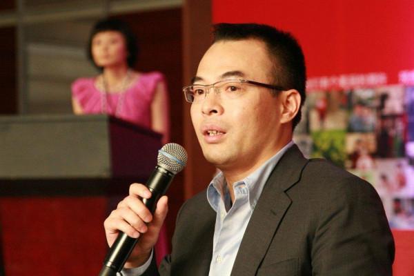 李嘉欣把最美的青春給了富豪劉鑾雄,為什麼大劉離婚了也不娶她? 李嘉欣把最美的青春給了富豪劉鑾雄,為什麼大劉離婚了也不娶她?