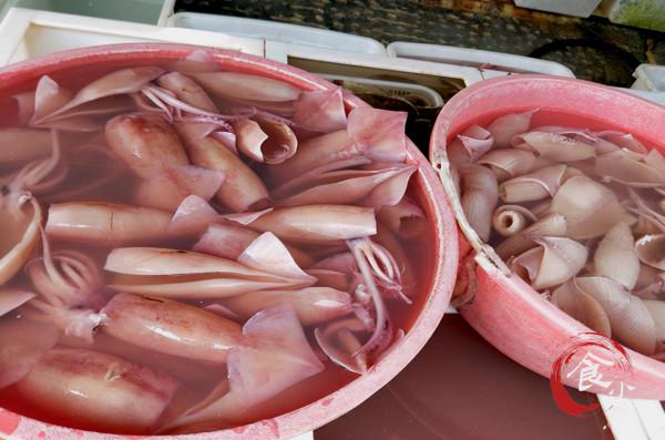 水產店員揭秘：很多人愛吃的5種海鮮，新增劑太多，自己從來不吃