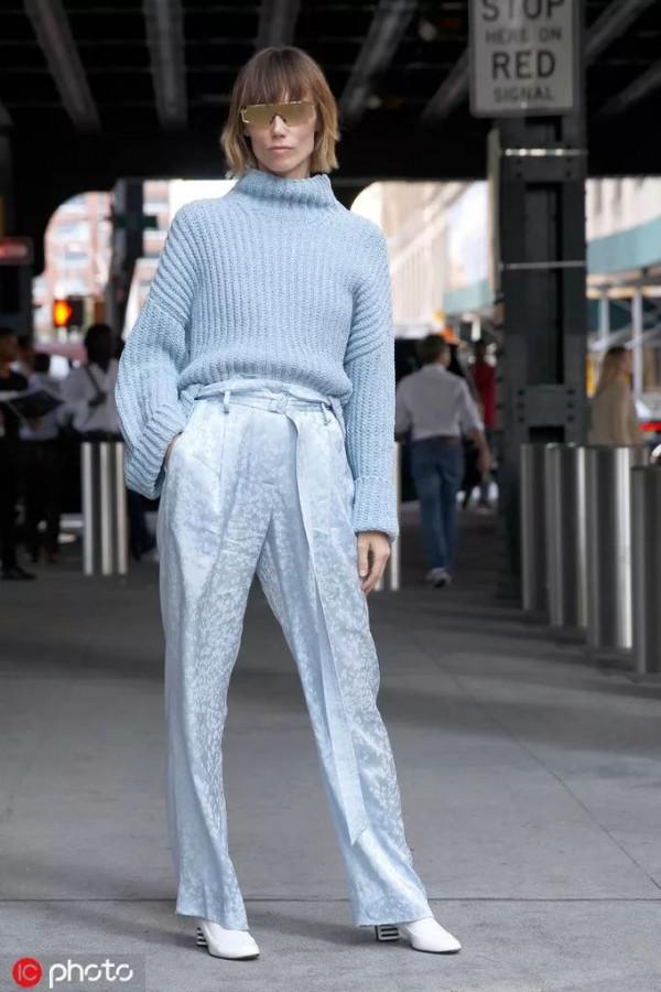 有純色毛衣過冬，缺男友也不emo了