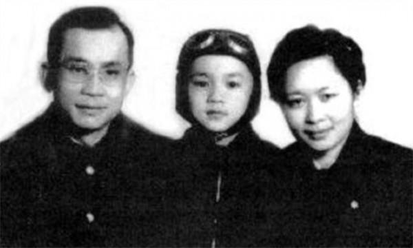 1950年,廣州一醫院4名傷員遇害,偵察員半夜埋伏,揪出特務組織 1950年,廣州一醫院4名傷員遇害,偵察員半夜埋伏,揪出特務組織