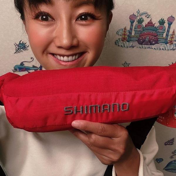 21款禧瑪諾緊湊型充氣救生衣VF-053U