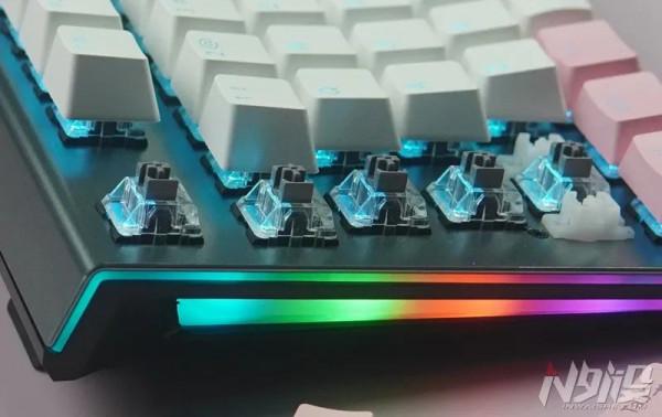 三種新配色，雷柏V530防水機械鍵盤圖賞