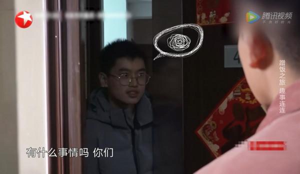 被惡搞喝油漆、明星在素人家訴苦，盤點綜藝裡讓人氣憤的6大場面