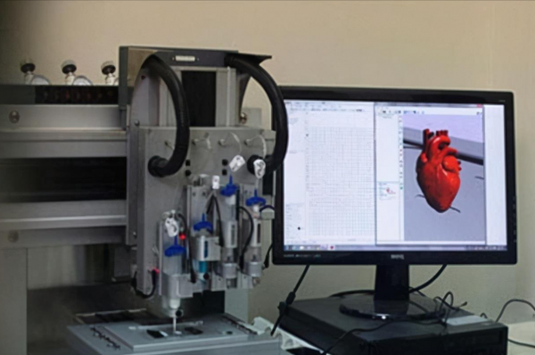 1984年,美國一女嬰移植狒狒心臟手術成功,女孩最後能不能活下去 1984年,美國一女嬰移植狒狒心臟手術成功,女孩最後能不能活下去