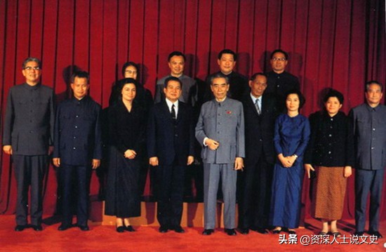 面對臺灣威脅，蘇聯恫嚇，1972年，毛主席神來之筆：放棄對日索賠