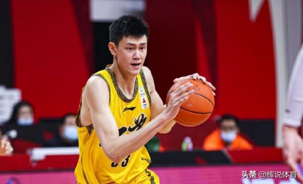 只是強拉鴨子上架，這些球員目前還不夠格打cba