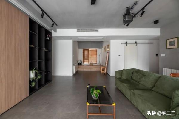 127㎡，搭建理工男的“灰色塔屋”