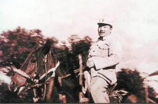 1987年,一位老紅軍去世前對自己的子女說:一定要找到失散的親人 1987年,一位老紅軍去世前對自己的子女說:一定要找到失散的親人