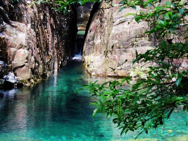 廣東大峽谷:天坑地縫!大自然的鬼斧神工 廣東大峽谷:天坑地縫!大自然的鬼斧神工