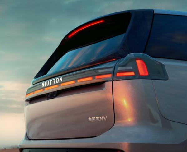 中大型SUV 自遊家NV官圖釋出