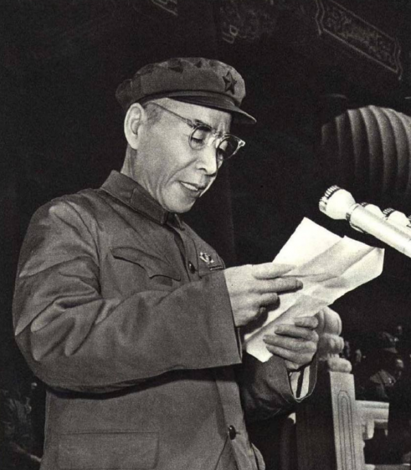 《大決戰》有人主張不寫林彪，楊尚昆：東北戰場的仗誰打的？